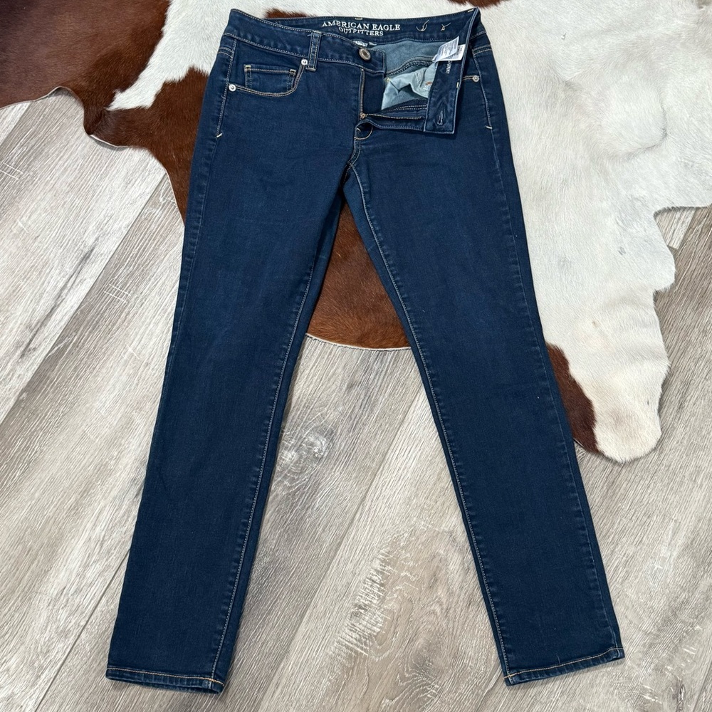 American Eagle Outfitters Women's super stretch Blue Jeans - Picture 1 of 4